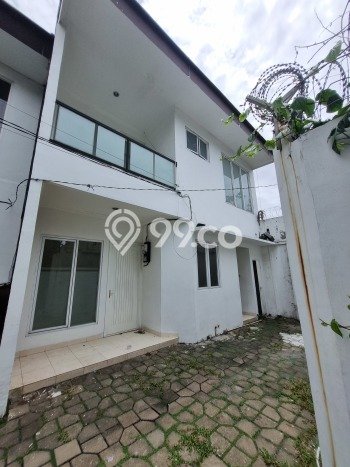 Rumah Kontrakan Jakarta Selatan LT 180m2 LB 180m2 Area Pejaten Rumah Kontrakan Jakarta Selatan LT 180m2 LB 180m2 Area Pejaten