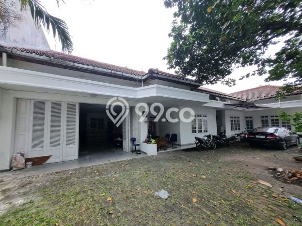 Rumah di , 3 KM, Area Nyaman Rumah di , 3 KM, Area Nyaman