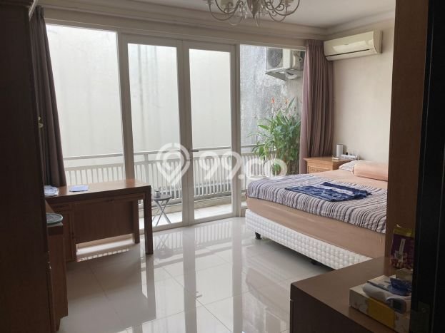 Jarang Ada! Rumah Sewa 4 Kamar Bagus Siap Huni Antasari Jarang Ada! Rumah Sewa 4 Kamar Bagus Siap Huni Antasari