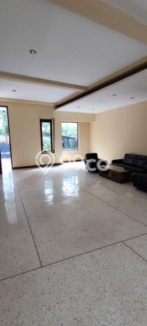 Rumah Cantik Siap Pakai Di Menteng Luas 380m2 Aman Rumah Cantik Siap Pakai Di Menteng Luas 380m2 Aman