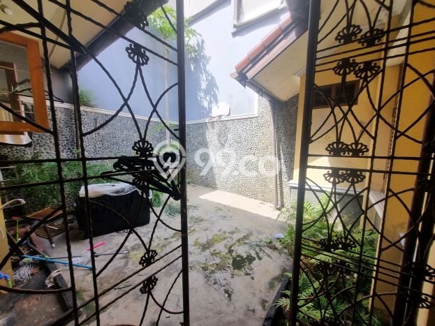 Disewakan Rumah Harga Terjangkau di Pejaten Jakarta Selatan dengan 4 KT Disewakan Rumah Harga Terjangkau di Pejaten Jakarta Selatan dengan 4 KT