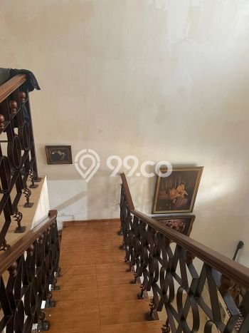 PROPERTI PILIHAN! Rumah Asri area Kota Wisata, Luas 105m² Bangunan 160m² PROPERTI PILIHAN! Rumah Asri area Kota Wisata, Luas 105m² Bangunan 160m²