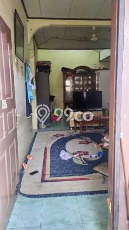 Rumah Strategis dengan 6 Kamar Tidur di Kawasan Cileungsi, Bogor Rumah Strategis dengan 6 Kamar Tidur di Kawasan Cileungsi, Bogor