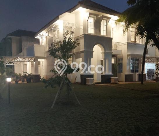 Rumah area Kota Wisata, Bogor, Luas 525m² LB 300m² Rumah area Kota Wisata, Bogor, Luas 525m² LB 300m²
