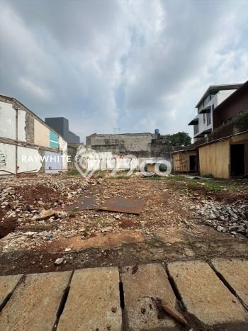 Tanah Investasi Dijual di Jakarta Selatan Punya Luas 671m2 Tanah Investasi Dijual di Jakarta Selatan Punya Luas 671m2