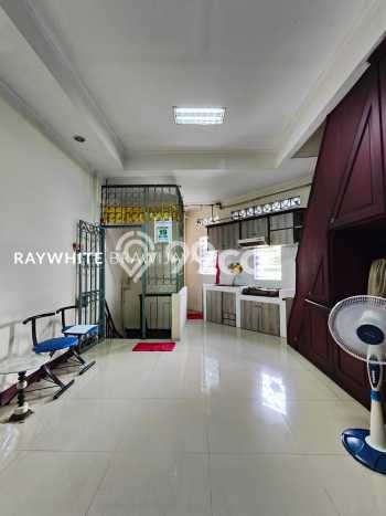 Kantor Dijual di Prime Area Jakarta Selatan Luas 108m2 Kantor Dijual di Prime Area Jakarta Selatan Luas 108m2