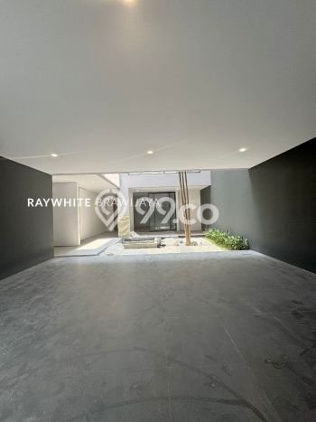 Rumah Elit LB 450m2 Siap Huni Desain Elegan di Kemang, Jakarta Selatan Rumah Elit LB 450m2 Siap Huni Desain Elegan di Kemang, Jakarta Selatan