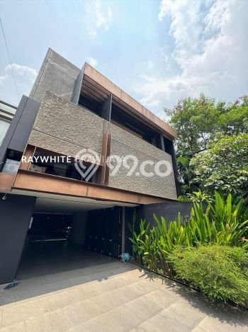 Hunian Elit LB 750m2 Siap Huni Desain Elegan di Kemang, Jakarta Selatan Hunian Elit LB 750m2 Siap Huni Desain Elegan di Kemang, Jakarta Selatan