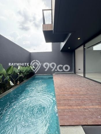 Rumah Elit LB 450m2 Siap Huni Desain Elegan di Kemang, Jakarta Selatan Rumah Elit LB 450m2 Siap Huni Desain Elegan di Kemang, Jakarta Selatan