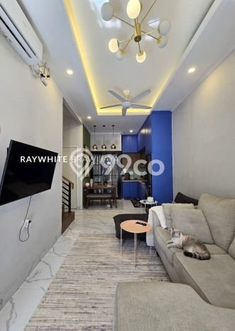 Rumah Modern Minimalis 3 Kamar Bisa Langsung Pindah di Cilandak Rumah Modern Minimalis 3 Kamar Bisa Langsung Pindah di Cilandak
