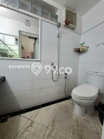 Rumah Elit Modern Tanpa Renovasi di Pondok Indah Jakarta Selatan Rumah Elit Modern Tanpa Renovasi di Pondok Indah Jakarta Selatan