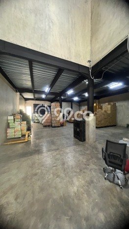 Dijual Gudang di Sentul, Luas 560m², Area Komersial, Jalur Strategis Dijual Gudang di Sentul, Luas 560m², Area Komersial, Jalur Strategis