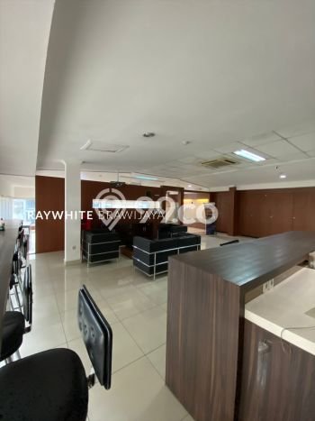 Dijual! Kantor di Warung Buncit Jakarta Selatan LT 270m2 / LB 1000m2 Kawasan Strategis Dijual! Kantor di Warung Buncit Jakarta Selatan LT 270m2 / LB 1000m2 Kawasan Strategis