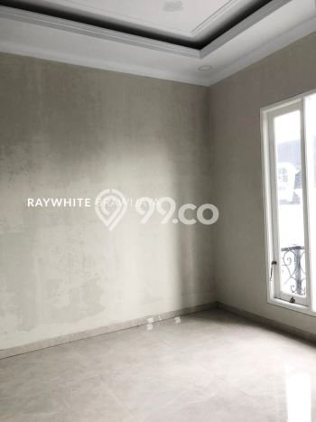 Siap Huni Rumah Mewah 5 Kamar di Jagakarsa Dekat ke Mana Pun Siap Huni Rumah Mewah 5 Kamar di Jagakarsa Dekat ke Mana Pun