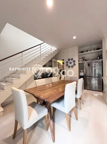 Dijual Rumah Premium dengan Fasilitas Sekitar Komplit di Jagakarsa, Jakarta Selatan Dijual Rumah Premium dengan Fasilitas Sekitar Komplit di Jagakarsa, Jakarta Selatan