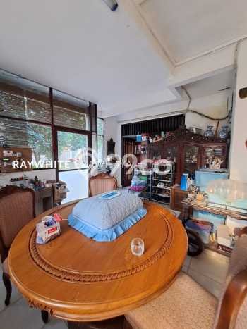 Dijual Rumah Luas Megah Dengan View Eksklusif di Bintaro, Tangerang Selatan Dijual Rumah Luas Megah Dengan View Eksklusif di Bintaro, Tangerang Selatan