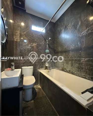 Hunian Mewah LB 310m2 Siap Pakai Desain Elegan di Pondok Pinang, Jakarta Selatan Hunian Mewah LB 310m2 Siap Pakai Desain Elegan di Pondok Pinang, Jakarta Selatan