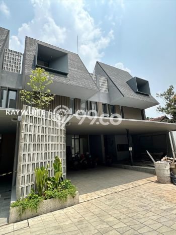 Ready to Use! Luxury House LT 144m2 Desain Elegan di Pondok Labu Ready to Use! Luxury House LT 144m2 Desain Elegan di Pondok Labu