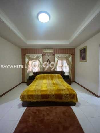 Jarang Ada! Rumah Sewa 5 Kamar Nyaman Siap Huni Pejaten Jarang Ada! Rumah Sewa 5 Kamar Nyaman Siap Huni Pejaten