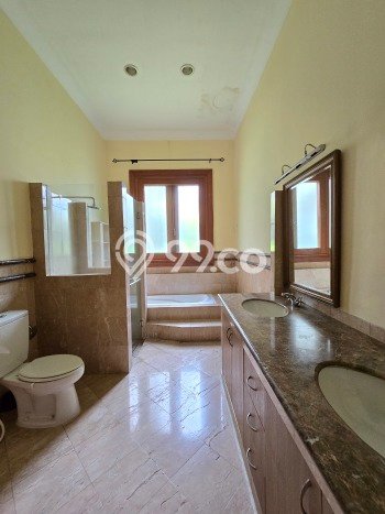 Jual Cepat Hunian Elegan Cozy di Jakarta Selatan Jual Cepat Hunian Elegan Cozy di Jakarta Selatan