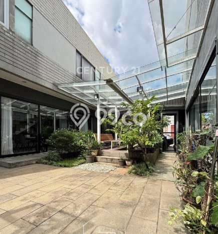Dijual Rumah Mewah Megah Dengan View Cantik di Veteran, Jakarta Selatan Dijual Rumah Mewah Megah Dengan View Cantik di Veteran, Jakarta Selatan