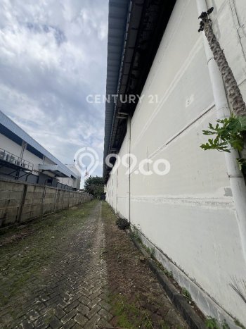 Gudang Bagus Dijual LB 2430m2 Lokasi Strategis Bekasi Area Cocok untuk Bisnis Gudang Bagus Dijual LB 2430m2 Lokasi Strategis Bekasi Area Cocok untuk Bisnis