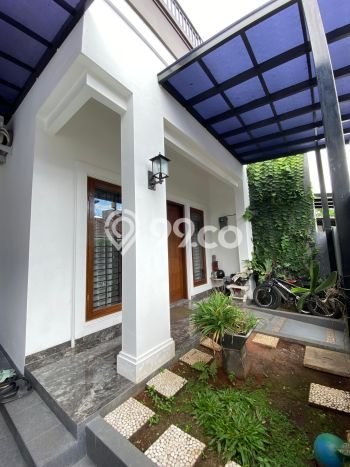 Rumah Elit Modern Siap Huni di Galaxy Bekasi Rumah Elit Modern Siap Huni di Galaxy Bekasi