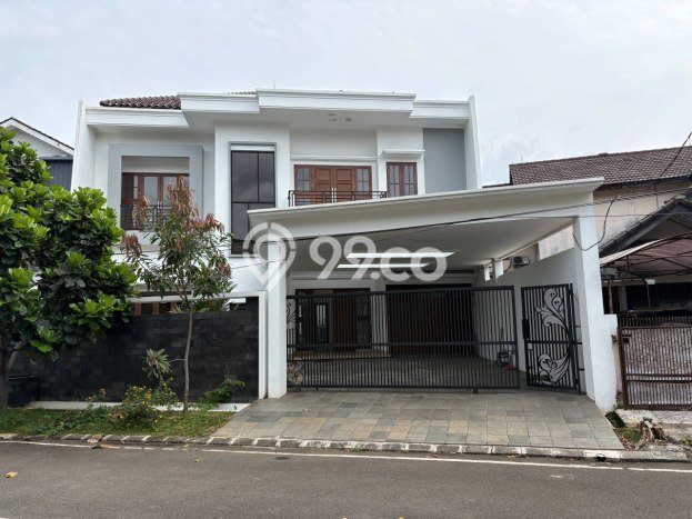 Hunian Eksklusif Dijual LT 420m2 di Duren Sawit, Jakarta Timur Hunian Eksklusif Dijual LT 420m2 di Duren Sawit, Jakarta Timur