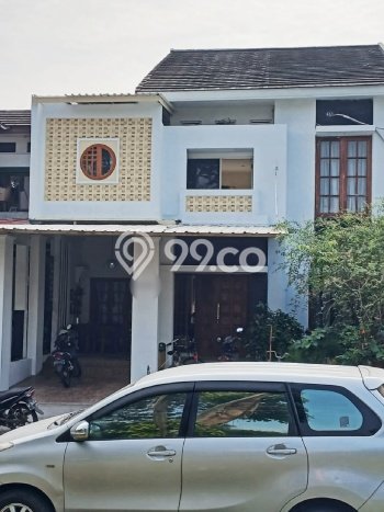 Rumah Luxury Modern Tanpa Renovasi di Grand Wisata Bekasi Rumah Luxury Modern Tanpa Renovasi di Grand Wisata Bekasi