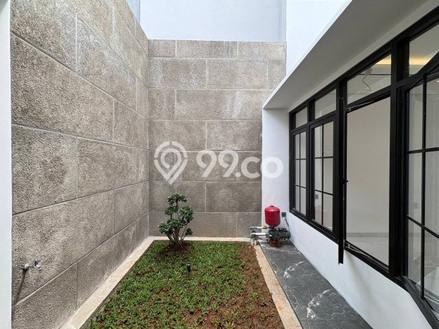 Rumah Modern Cantik 3 KT Siap Huni di Duren Sawit Rumah Modern Cantik 3 KT Siap Huni di Duren Sawit