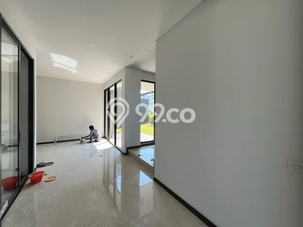 Rumah Modern Dikontrakkan di BSD Tangerang Selatan Lokasi Sangat Strategis Rumah Modern Dikontrakkan di BSD Tangerang Selatan Lokasi Sangat Strategis