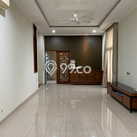 Sewa cepat hunian minimalis lokasi strategis 4 Kamar di BSD, Tangerang Selatan Sewa cepat hunian minimalis lokasi strategis 4 Kamar di BSD, Tangerang Selatan