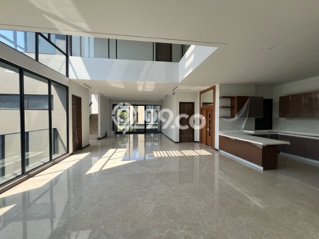Rumah Modern Dikontrakkan di BSD Tangerang Selatan Lokasi Sangat Strategis Rumah Modern Dikontrakkan di BSD Tangerang Selatan Lokasi Sangat Strategis