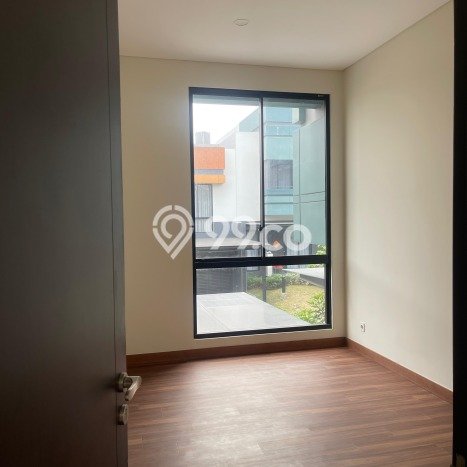 Disewakan Rumah Harga Terjangkau di Gading Serpong Tangerang Punya 4 KT Disewakan Rumah Harga Terjangkau di Gading Serpong Tangerang Punya 4 KT