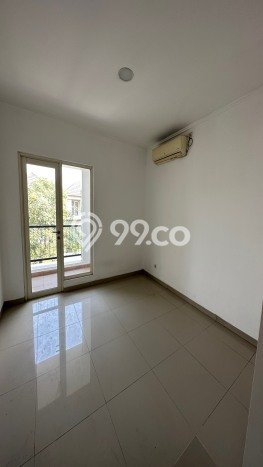 Rumah Mewah Dijual LT 250m2 di Sindang Jaya, Tangerang Rumah Mewah Dijual LT 250m2 di Sindang Jaya, Tangerang