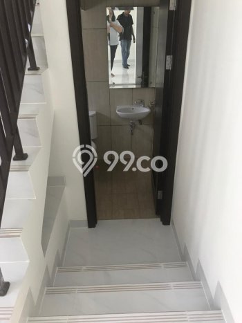 Disewakan Rumah Konsep Minimalis di Sindang Jaya Tangerang dengan 3 KT Disewakan Rumah Konsep Minimalis di Sindang Jaya Tangerang dengan 3 KT