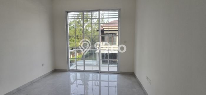 For Sale Hunian Rumah Nyaman 4 KT di Suvarna Sutera, Tangerang For Sale Hunian Rumah Nyaman 4 KT di Suvarna Sutera, Tangerang