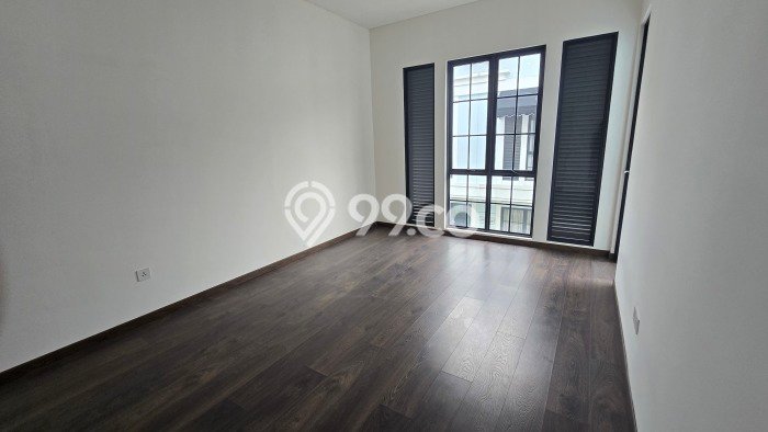 For Sale Rumah 4 Kamar Lokasi Ideal Bagus dan Strategis di Sindang Jaya For Sale Rumah 4 Kamar Lokasi Ideal Bagus dan Strategis di Sindang Jaya