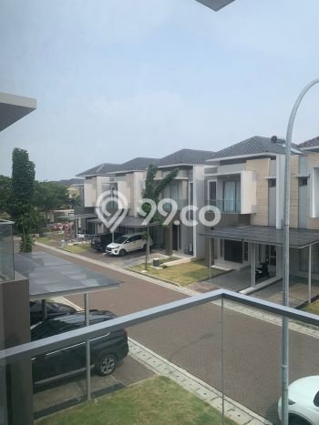 Rumah sewa siap huni 3 KT di Pantai Indah Kapuk, Jakarta Utara Rumah sewa siap huni 3 KT di Pantai Indah Kapuk, Jakarta Utara