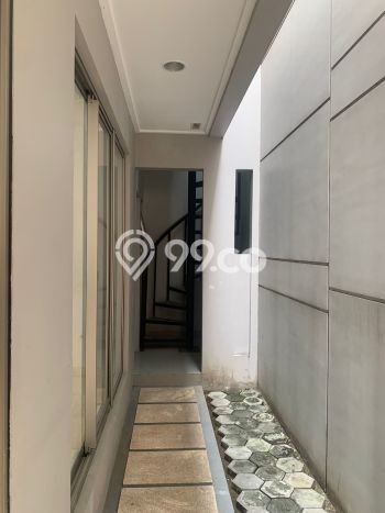 Rumah sewa siap huni 3 KT di Pantai Indah Kapuk, Jakarta Utara Rumah sewa siap huni 3 KT di Pantai Indah Kapuk, Jakarta Utara