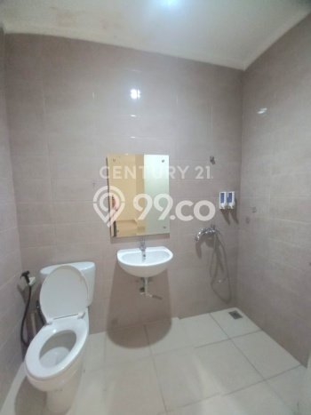 Disewakan! Rumah 3 Kamar Tidur &
3 Kamar Mandi di Sektor 9-Bintaro, Tangerang Selatan Disewakan! Rumah 3 Kamar Tidur &
3 Kamar Mandi di Sektor 9-Bintaro, Tangerang Selatan
