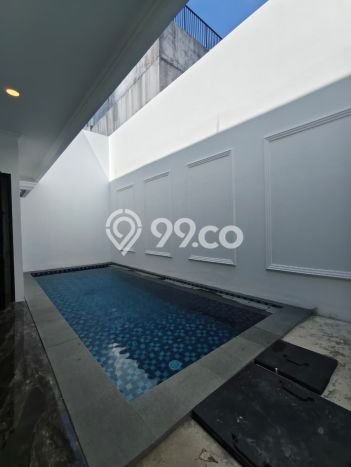 For Sale! Luxury House LT 250m2 Desain Elegan di Bintaro For Sale! Luxury House LT 250m2 Desain Elegan di Bintaro