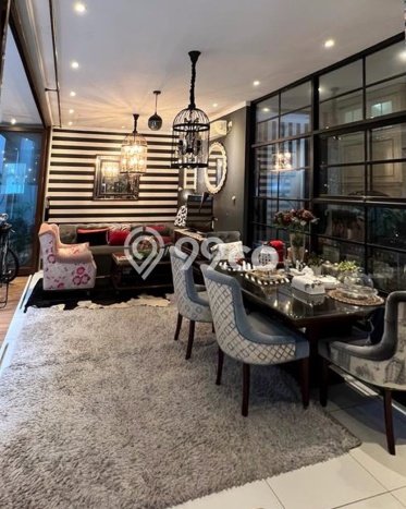Hunian Mewah LB 135m2 Siap Huni Desain Elegan di Bintaro, Tangerang Selatan Hunian Mewah LB 135m2 Siap Huni Desain Elegan di Bintaro, Tangerang Selatan