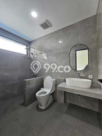 Dijual Rumah Luas Elegan Dengan View Cantik di Bintaro, Tangerang Selatan Dijual Rumah Luas Elegan Dengan View Cantik di Bintaro, Tangerang Selatan