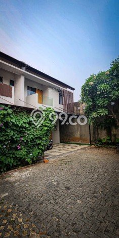 Jual Rumah Favorit Siap Huni LB 140m2 di Ciputat, Tangerang Selatan Jual Rumah Favorit Siap Huni LB 140m2 di Ciputat, Tangerang Selatan