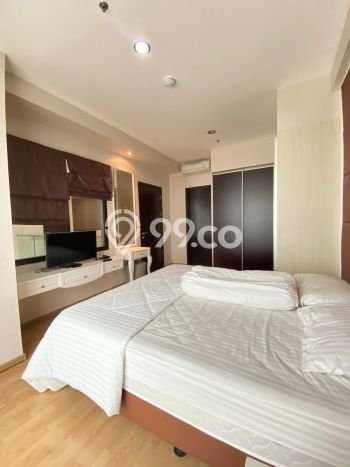 Disewakan Apartemen Minimalis 171m2 Punya 3 KT, 3 KM, Lokasi di Kebayoran Lama Disewakan Apartemen Minimalis 171m2 Punya 3 KT, 3 KM, Lokasi di Kebayoran Lama