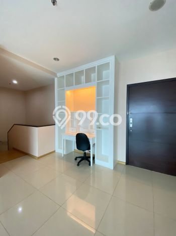 Disewakan Apartemen Minimalis 171m2 Punya 3 KT, 3 KM, Lokasi di Kebayoran Lama Disewakan Apartemen Minimalis 171m2 Punya 3 KT, 3 KM, Lokasi di Kebayoran Lama
