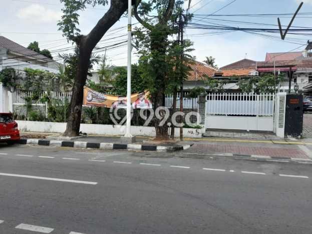 Dijual Rumah Premium dengan Fasilitas Sekitar Komplit di Tebet, Jakarta Selatan Dijual Rumah Premium dengan Fasilitas Sekitar Komplit di Tebet, Jakarta Selatan