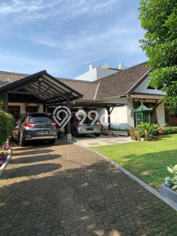 Rumah Elit Modern Tanpa Renovasi di Tanah Kusir Jakarta Selatan Rumah Elit Modern Tanpa Renovasi di Tanah Kusir Jakarta Selatan