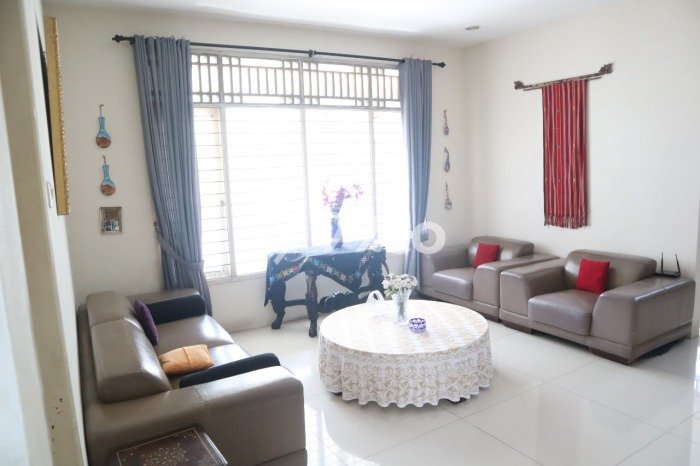 Hunian Mewah LB 280m2 Siap Pakai Desain Elegan di Bintaro, Tangerang Selatan Hunian Mewah LB 280m2 Siap Pakai Desain Elegan di Bintaro, Tangerang Selatan